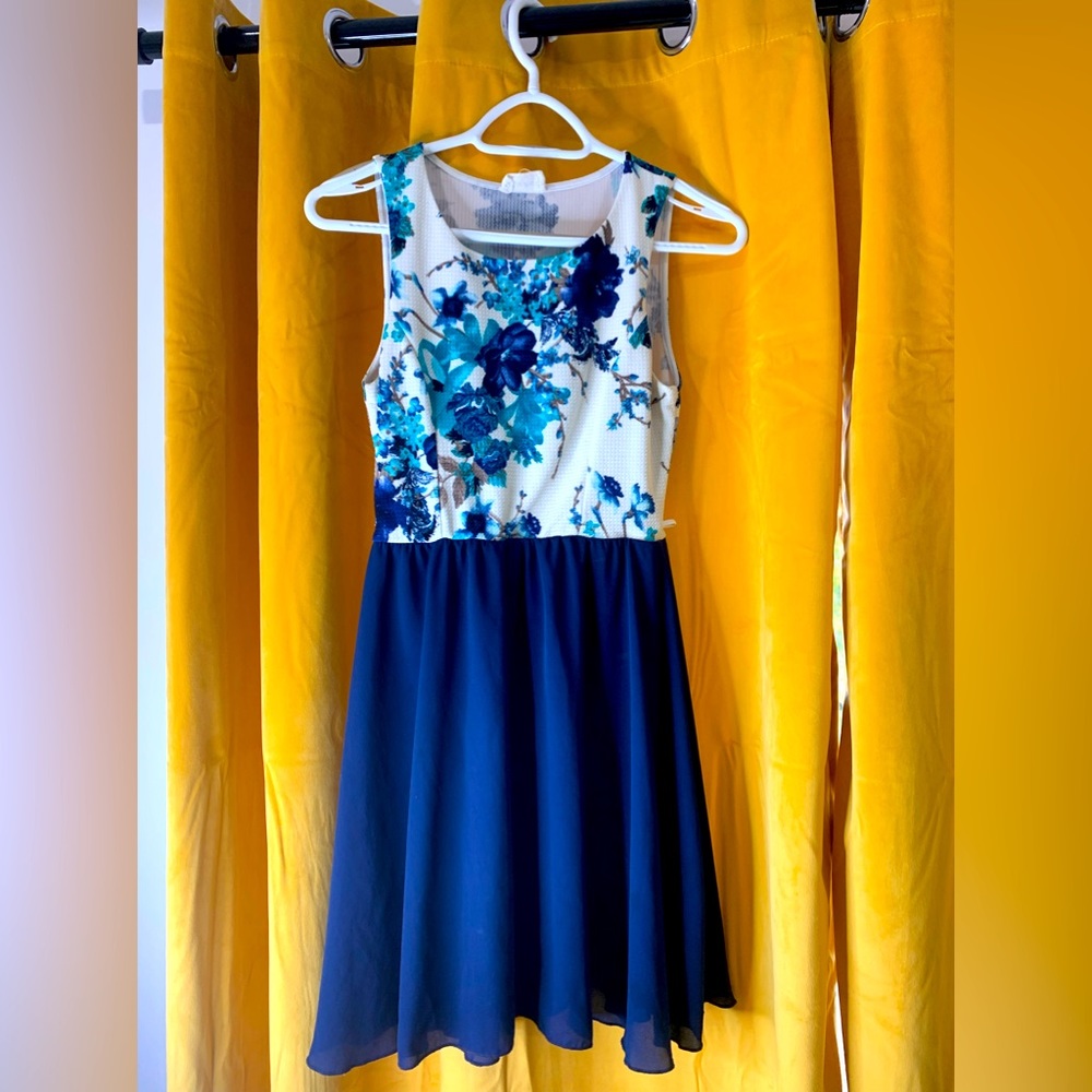 Cute Summer Dress!